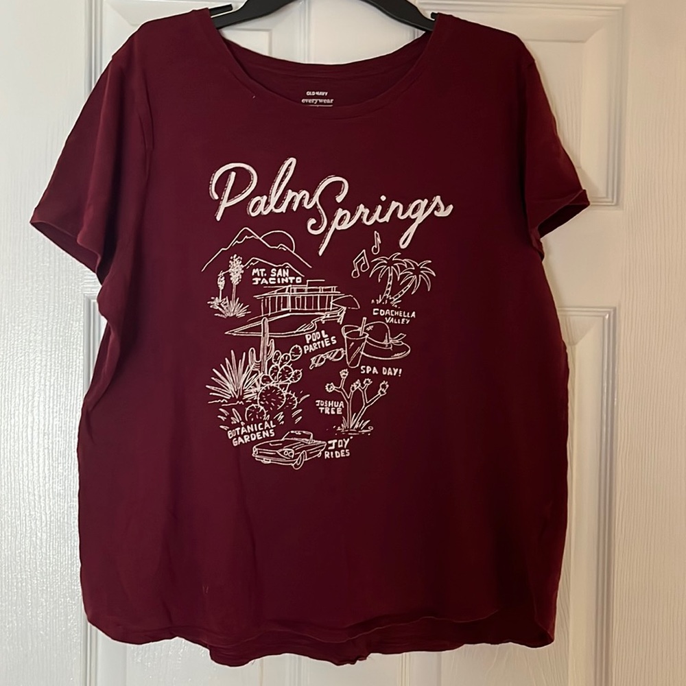 XL Maroon Palm Spings Tee